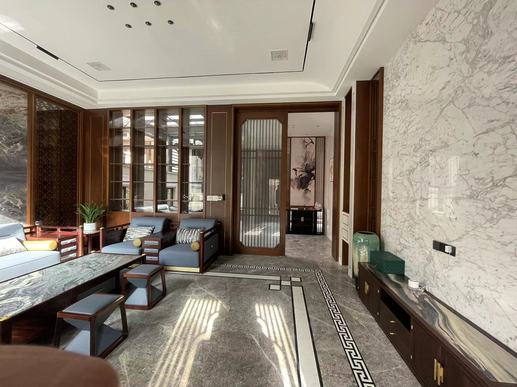 500㎡整木定制別墅,實拍新中式風格裝修(圖3) 3.jpg